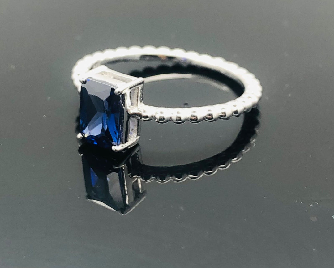 Amethyst Ring - 925 Sterling Silver