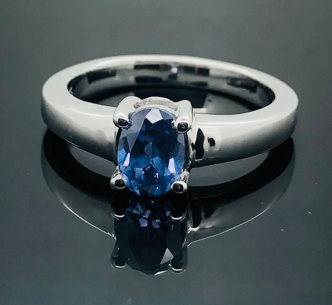 Amethyst Ring - 925 Sterling Silver