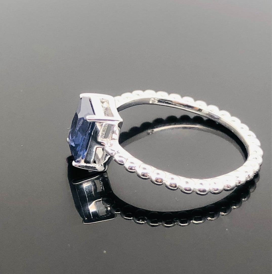 925 Sterling Silver Vintage Emerald Cut Blue Sapphire Ring